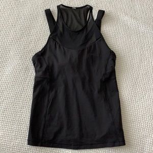 Lululemon Size 10 tank top with built-in Bra
